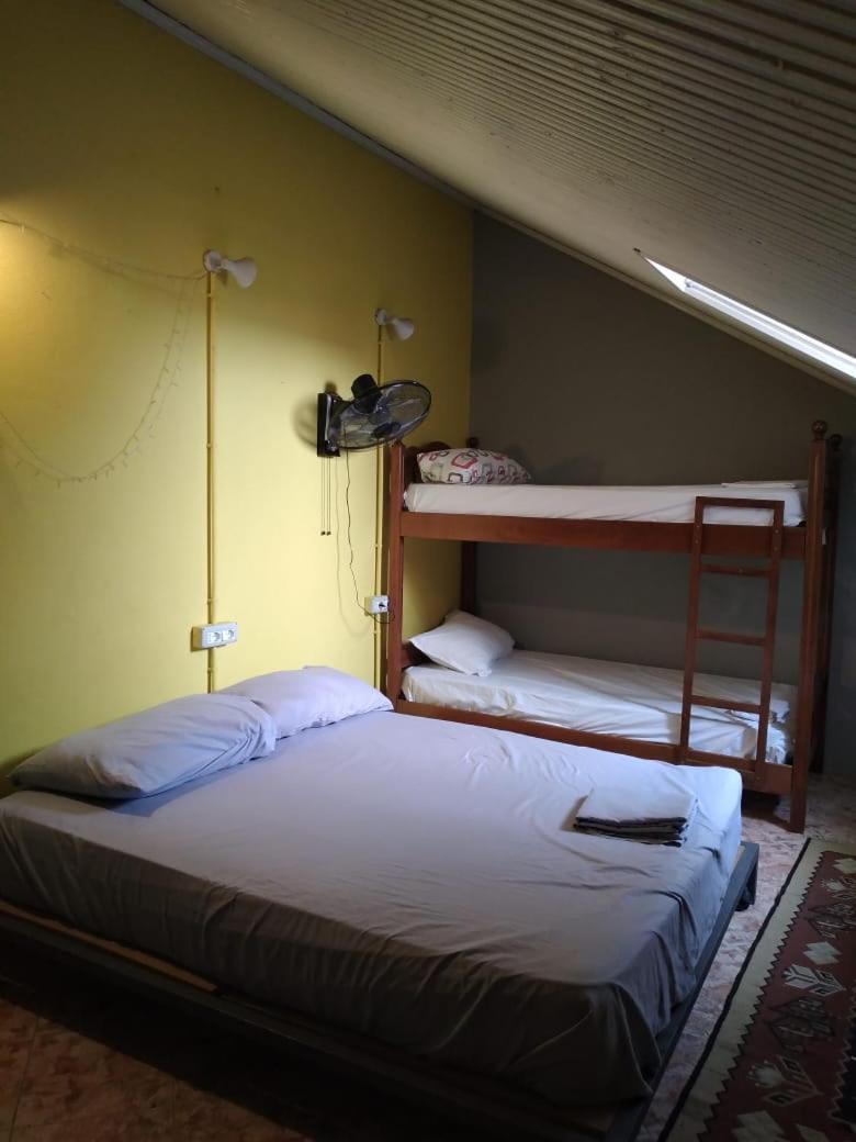 Our Way Guest House & Hostel Shkoder Ruang foto