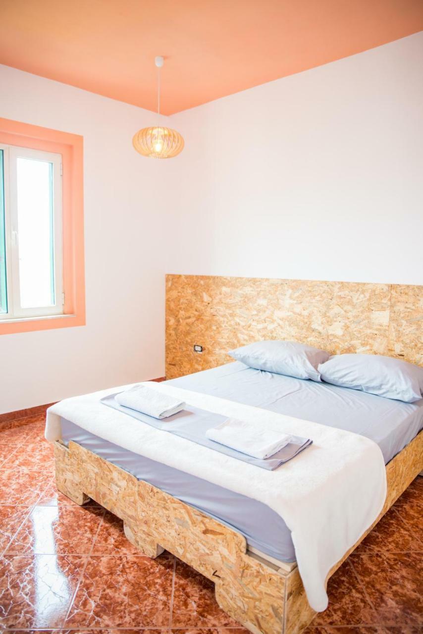 Our Way Guest House & Hostel Shkoder Bagian luar foto