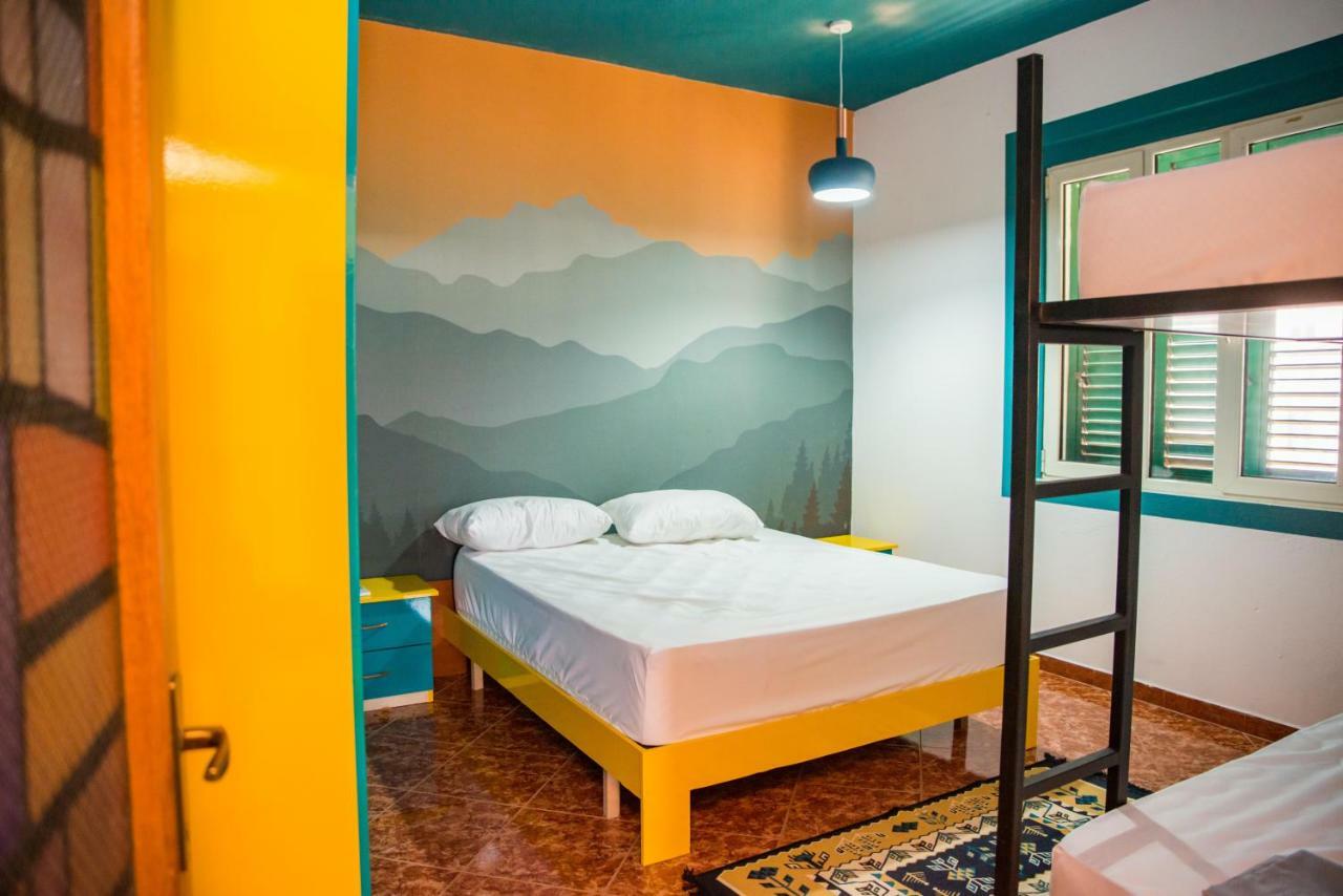Our Way Guest House & Hostel Shkoder Bagian luar foto