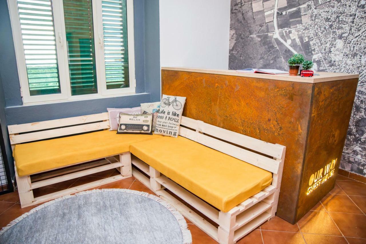 Our Way Guest House & Hostel Shkoder Bagian luar foto
